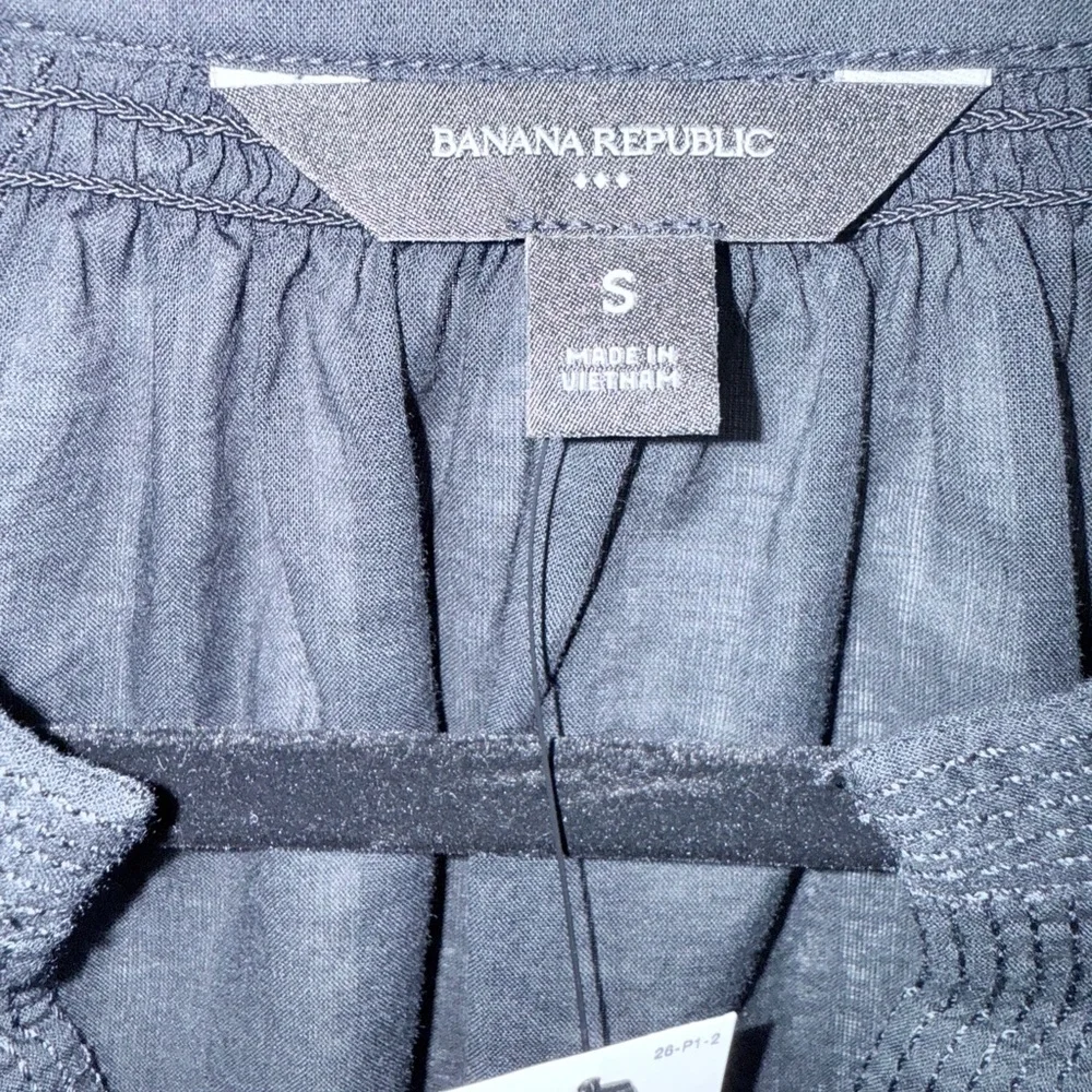 NWT Banana Republic Sheer Trapunto Stitch Voile Top | Size: S | Black - Picture 5 of 6